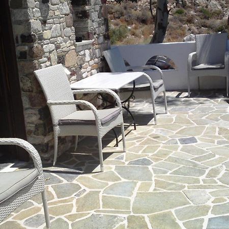 Theartemis Perissa Perissa (Santorini) Exterior foto